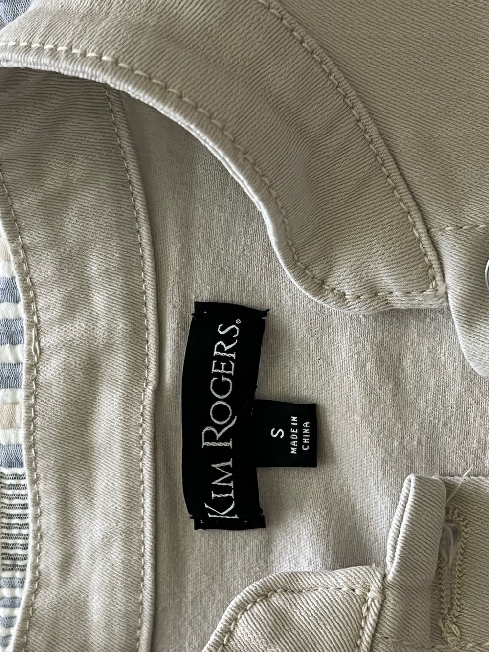 Kim Rogers Light Beige Denim Jacket with Beaded Leaf Embroidery - Picture 10 of 10
